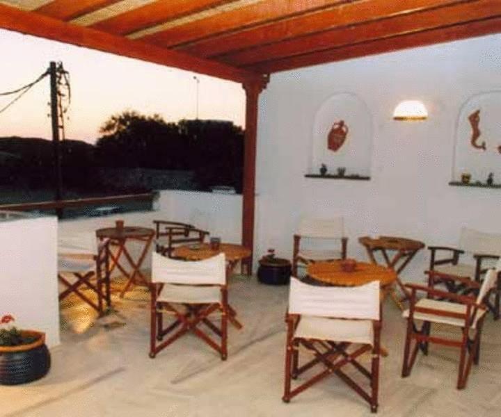 Athina Apartments Naxos Town Naxos City Exterior foto