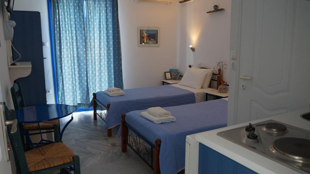 Athina Apartments Naxos Town Naxos City Exterior foto