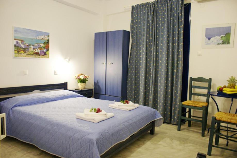 Athina Apartments Naxos Town Naxos City Zimmer foto