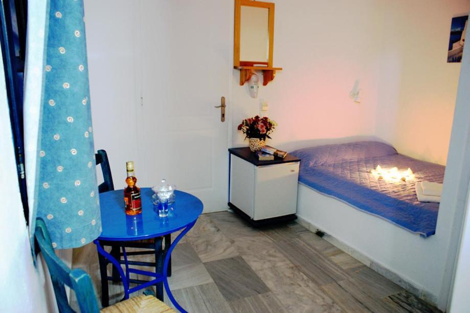 Athina Apartments Naxos Town Naxos City Exterior foto